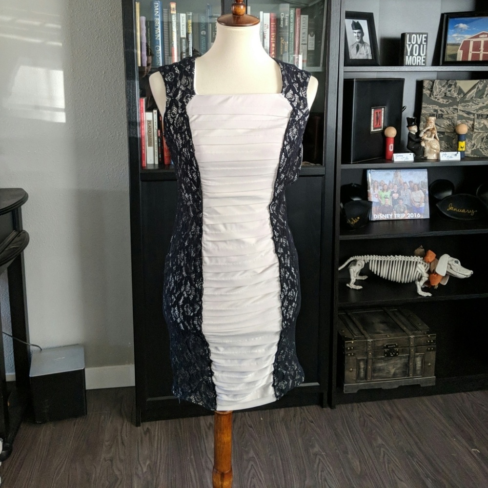 Scarlett bodycon banded dress